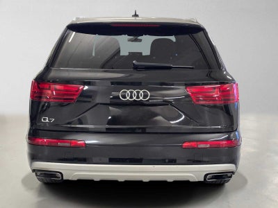 2019 Audi Q7 Premium Plus