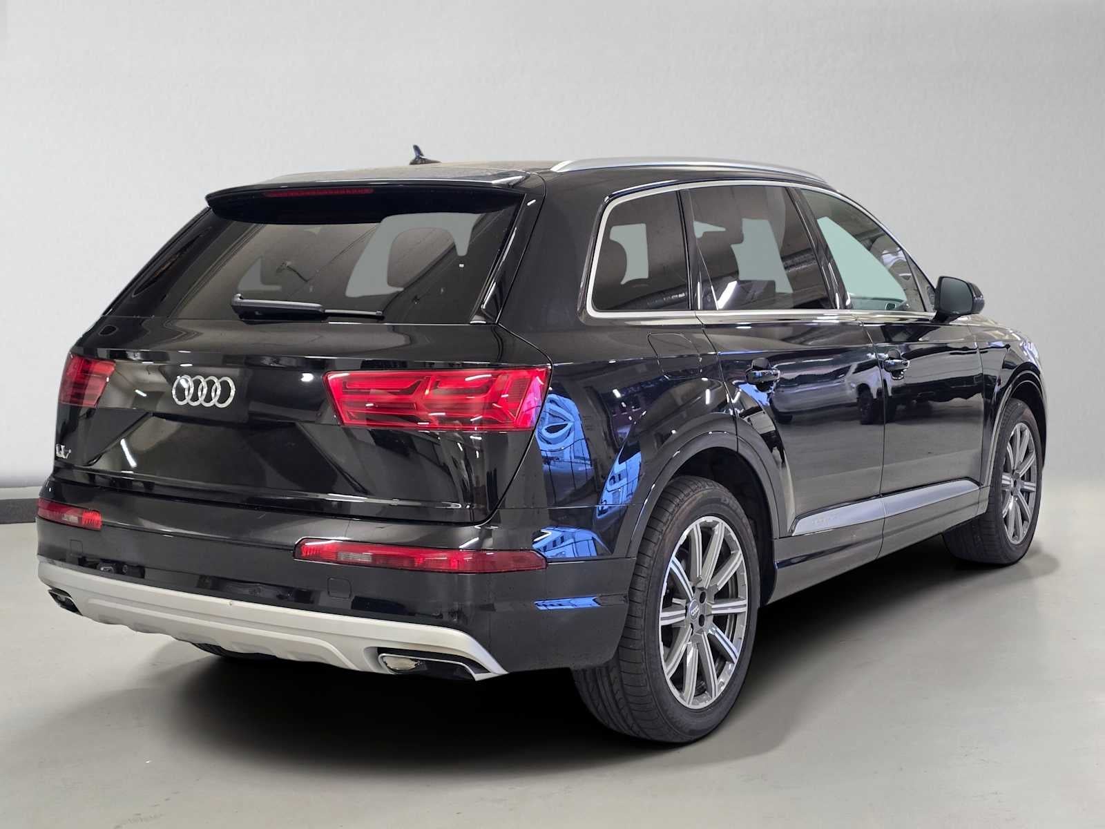 2019 Audi Q7 Premium Plus