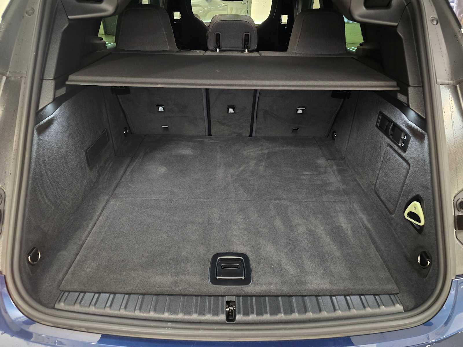 2025 BMW iX xDrive50