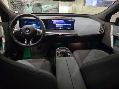 2025 BMW iX xDrive50