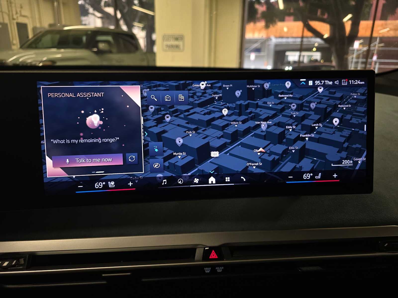 2025 BMW iX xDrive50