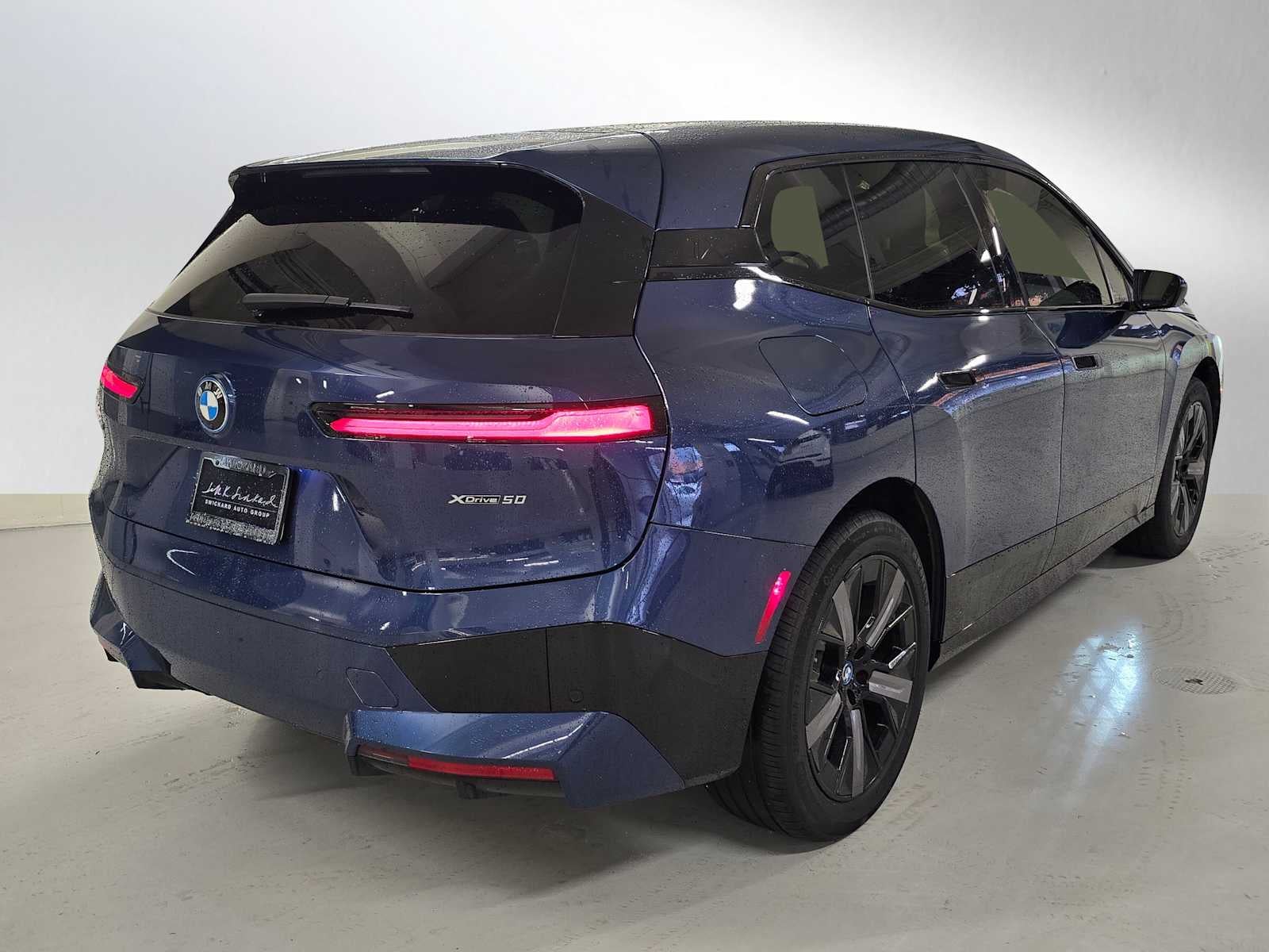 2025 BMW iX xDrive50