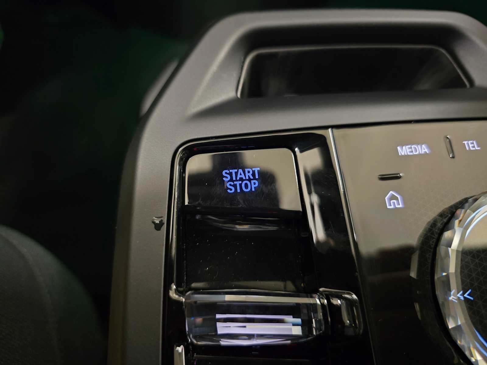 2025 BMW iX xDrive50