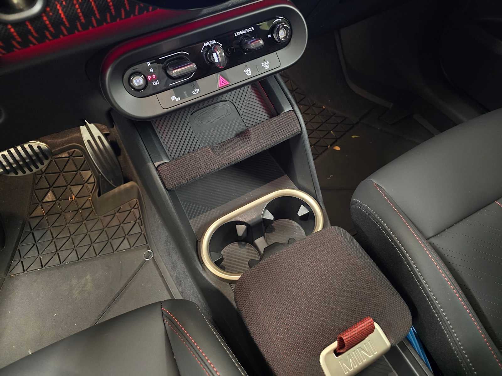 2025 MINI Countryman John Cooper Works