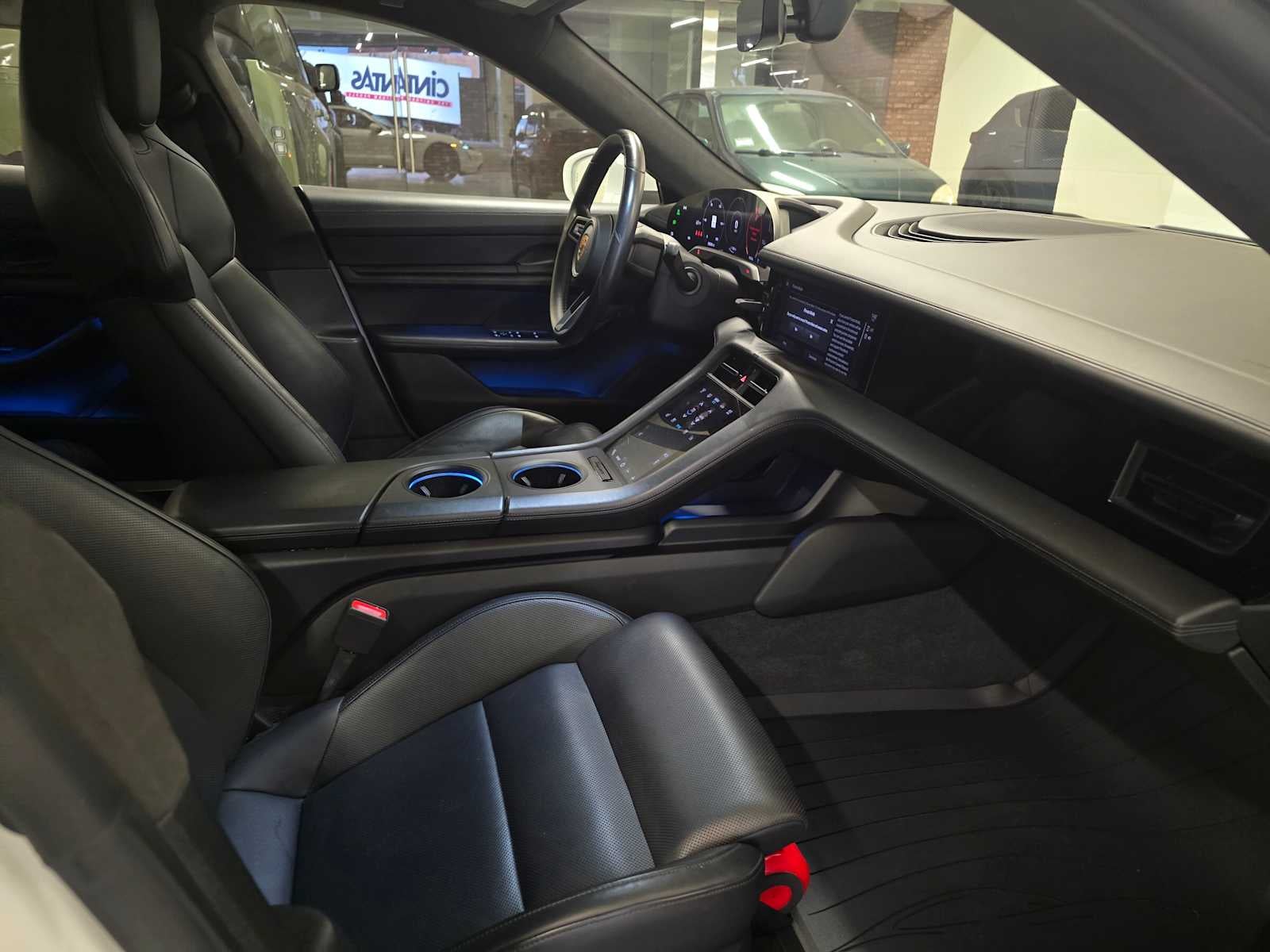 2020 Porsche Taycan Turbo