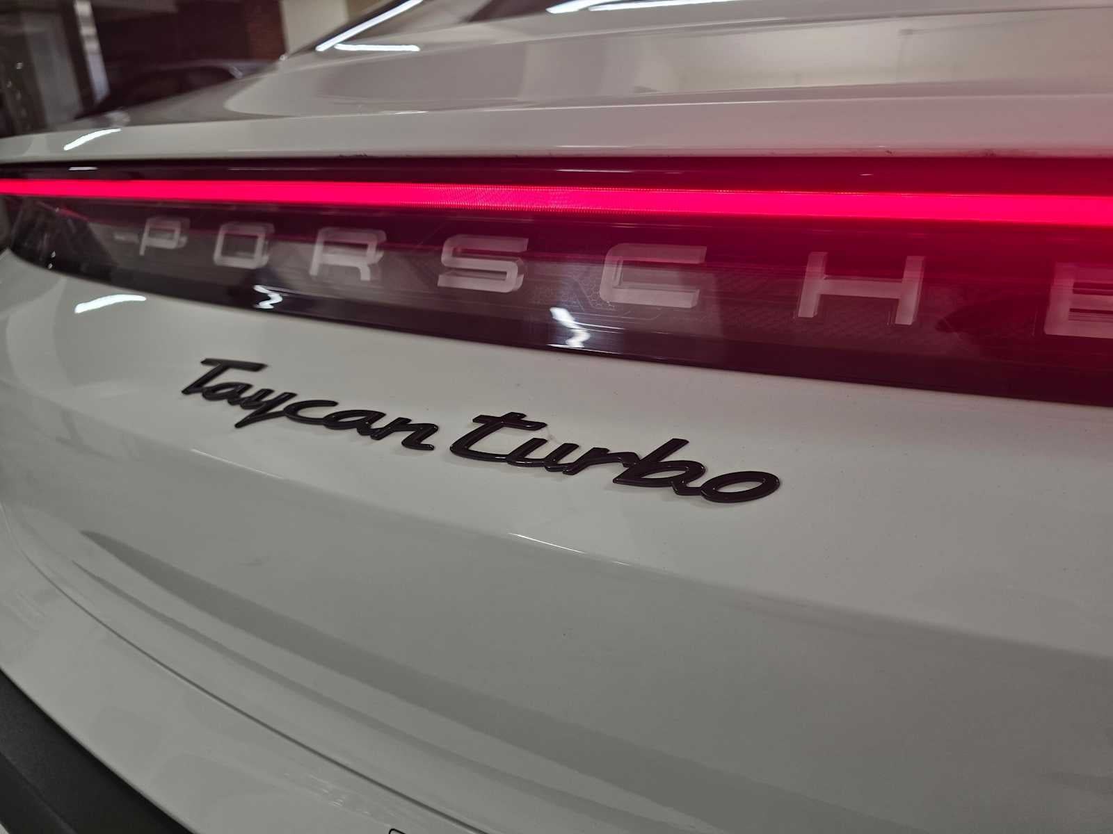 2020 Porsche Taycan Turbo