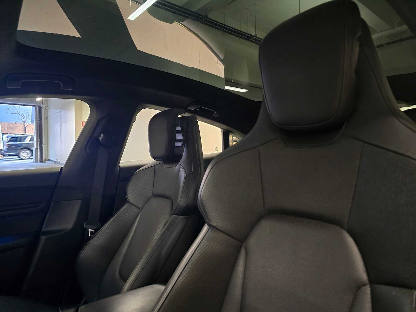 2020 Porsche Taycan Turbo