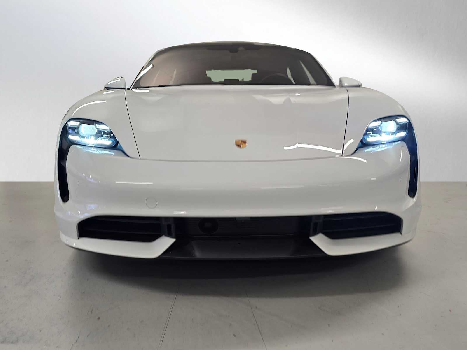 2020 Porsche Taycan Turbo