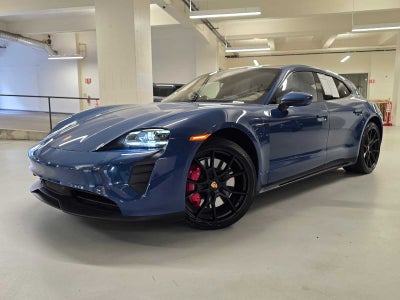 2024 Porsche Taycan GTS