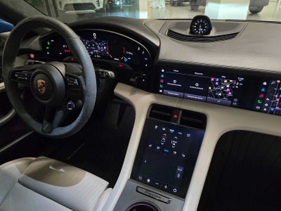 2024 Porsche Taycan GTS