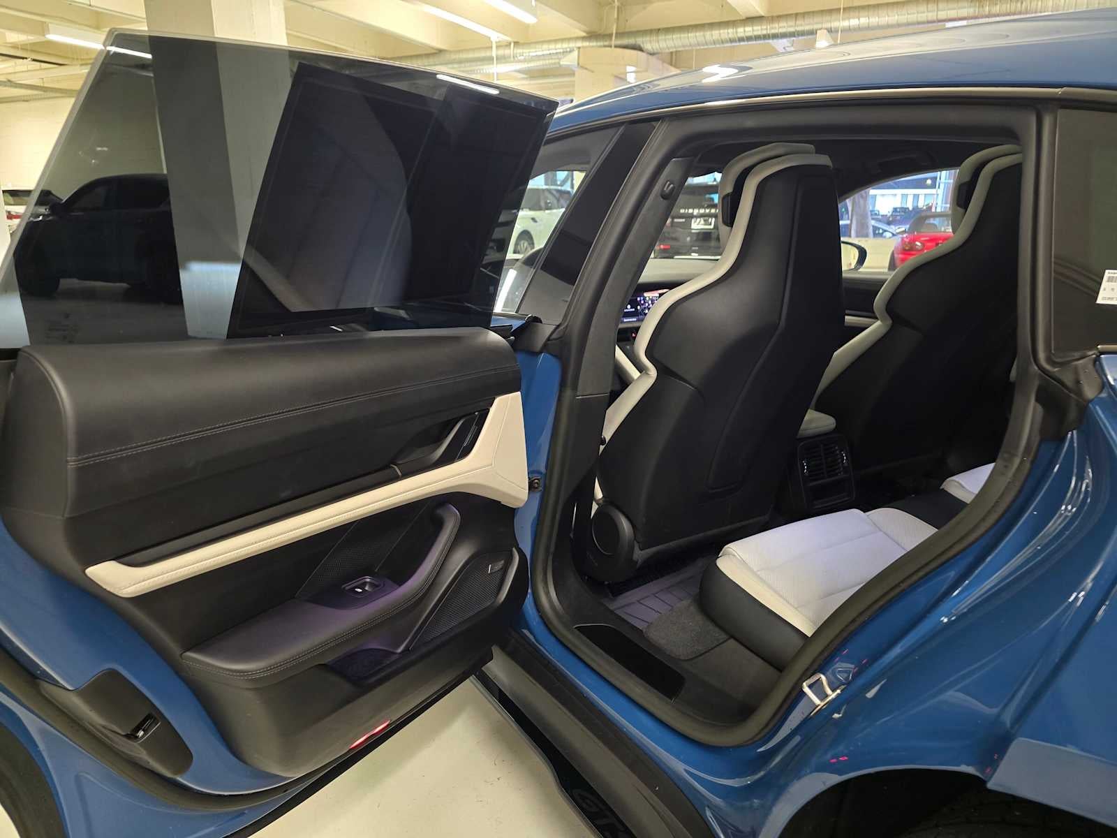 2024 Porsche Taycan GTS