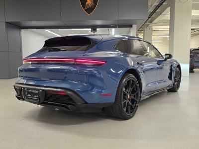 2024 Porsche Taycan GTS