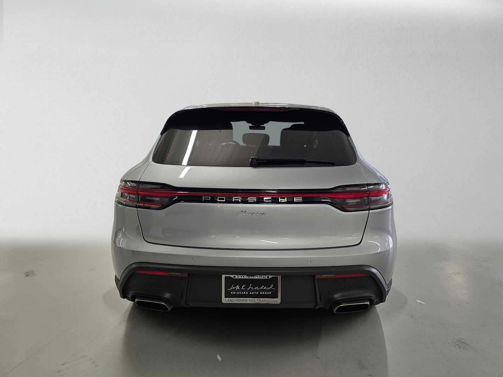 2025 Porsche Macan AWD