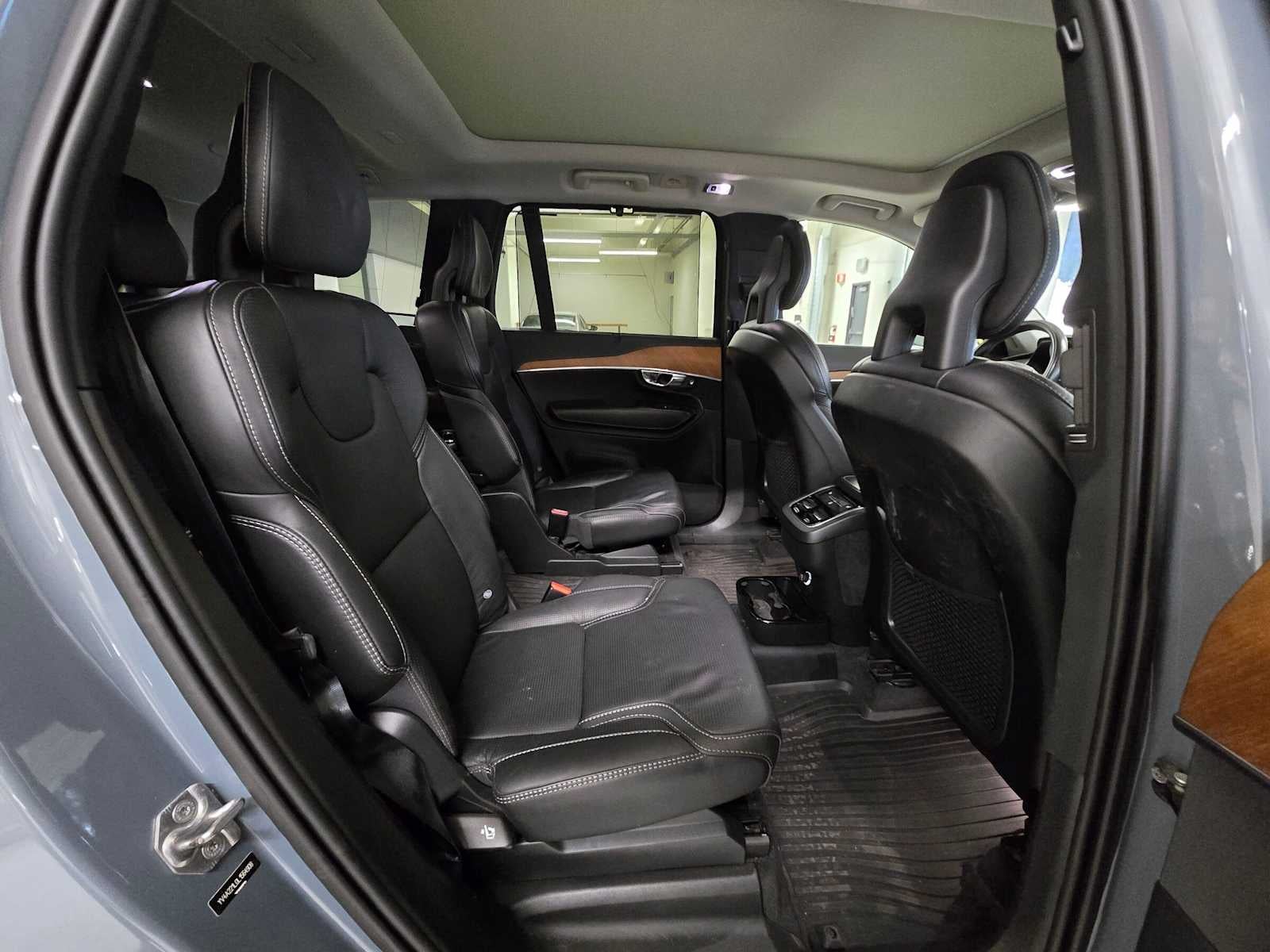 2020 Volvo XC90 Inscription