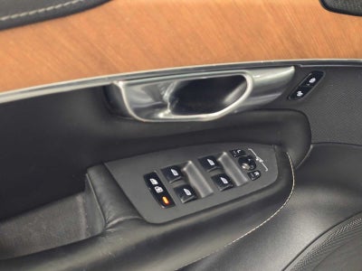 2020 Volvo XC90 Inscription