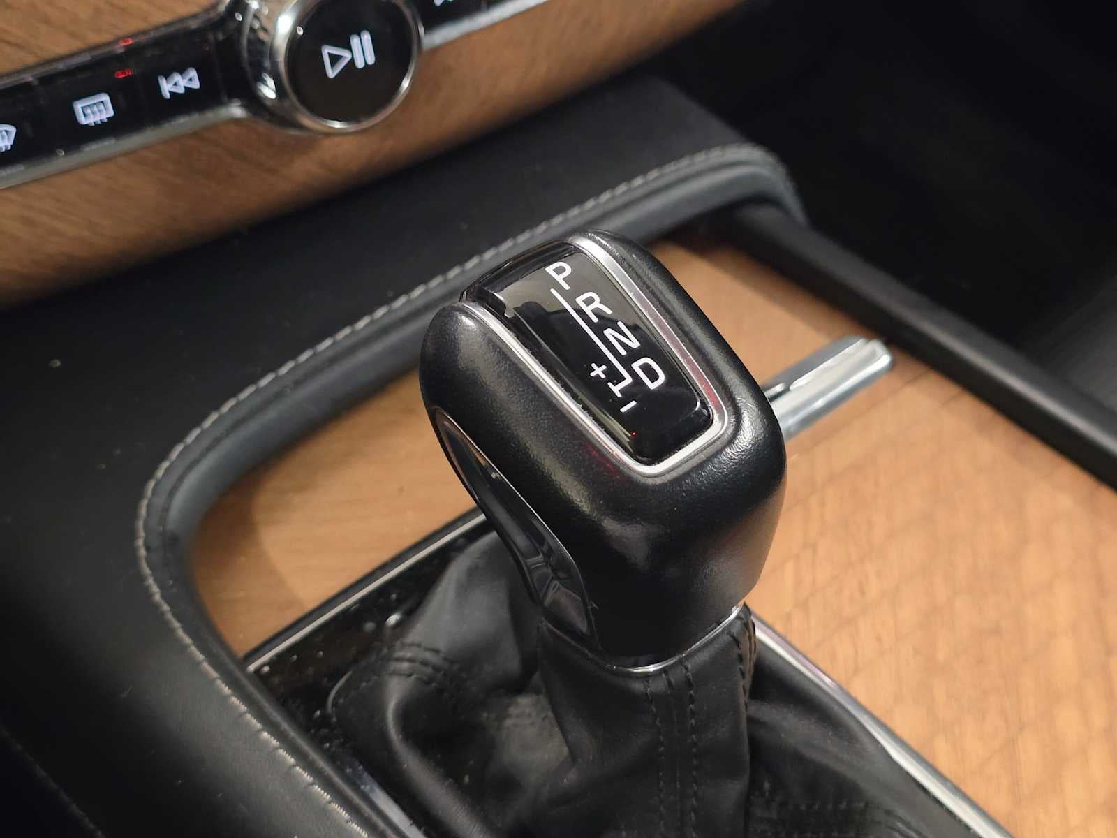 2020 Volvo XC90 Inscription