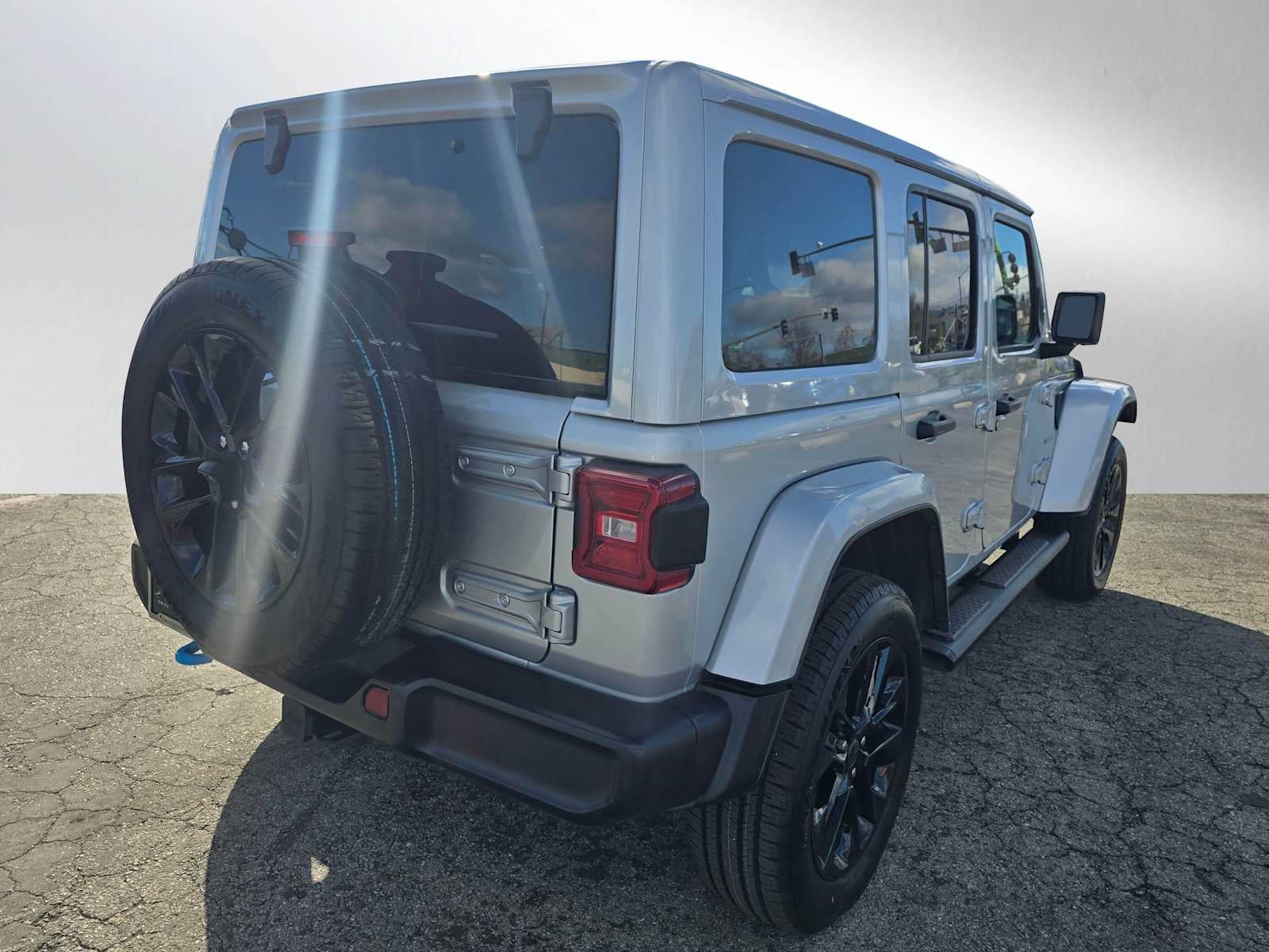 2024 Jeep Wrangler 4xe Sahara