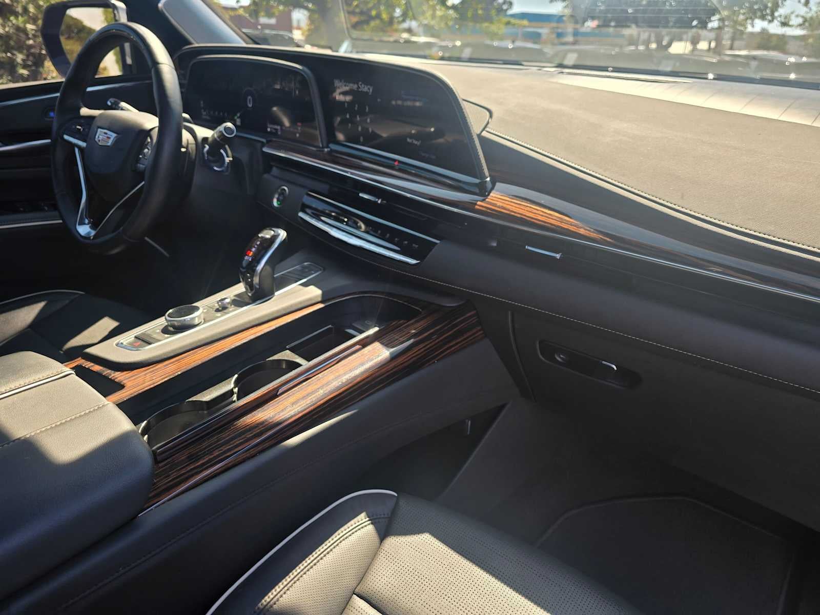 2024 Cadillac Escalade 4WD Premium Luxury
