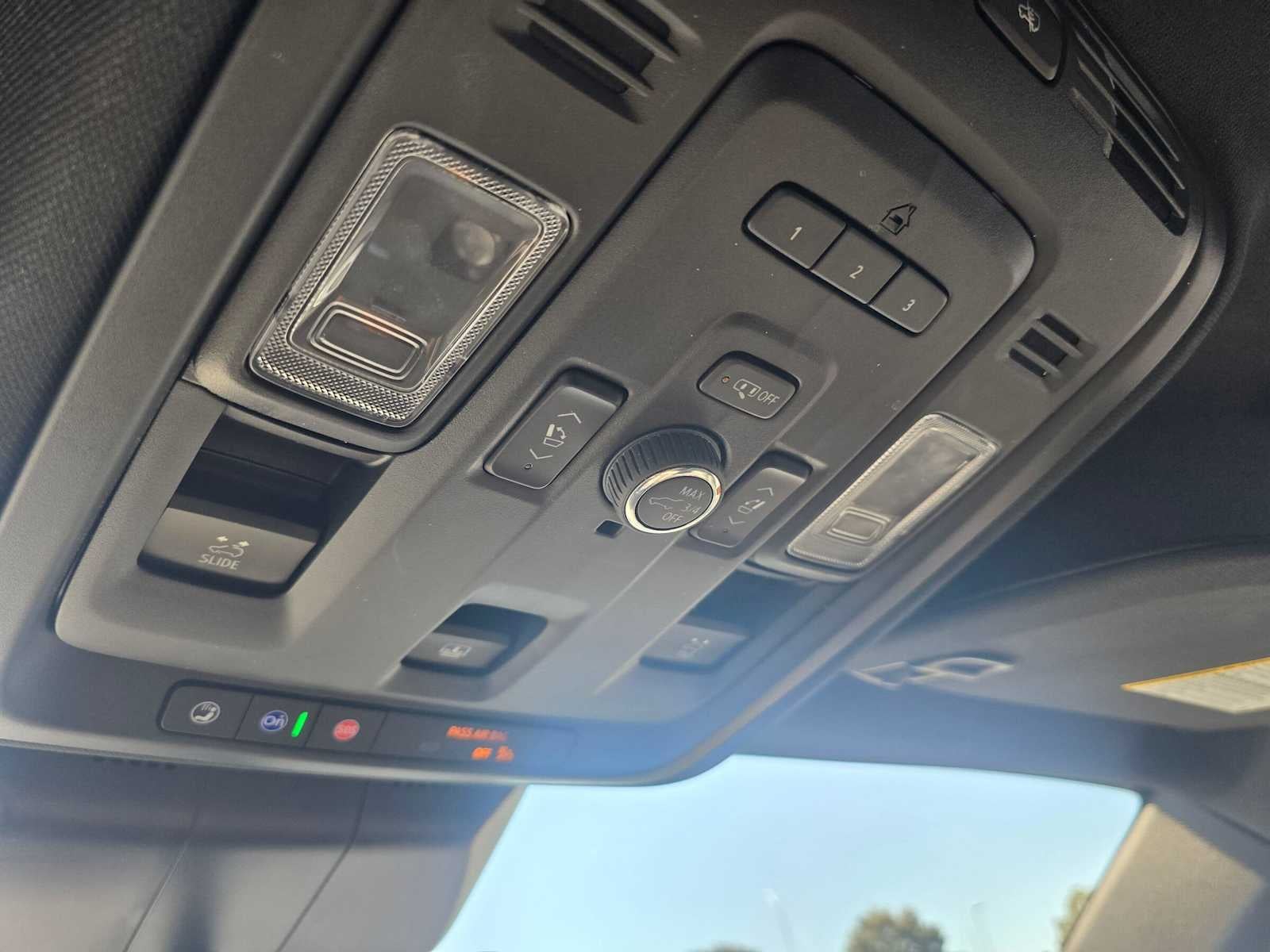2024 Cadillac Escalade 4WD Premium Luxury