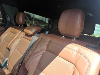 2025 Lincoln Navigator L Reserve
