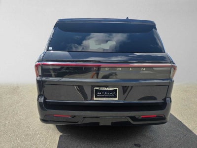 2025 Lincoln Navigator L Reserve