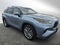 2022 Toyota Highlander Hybrid Platinum