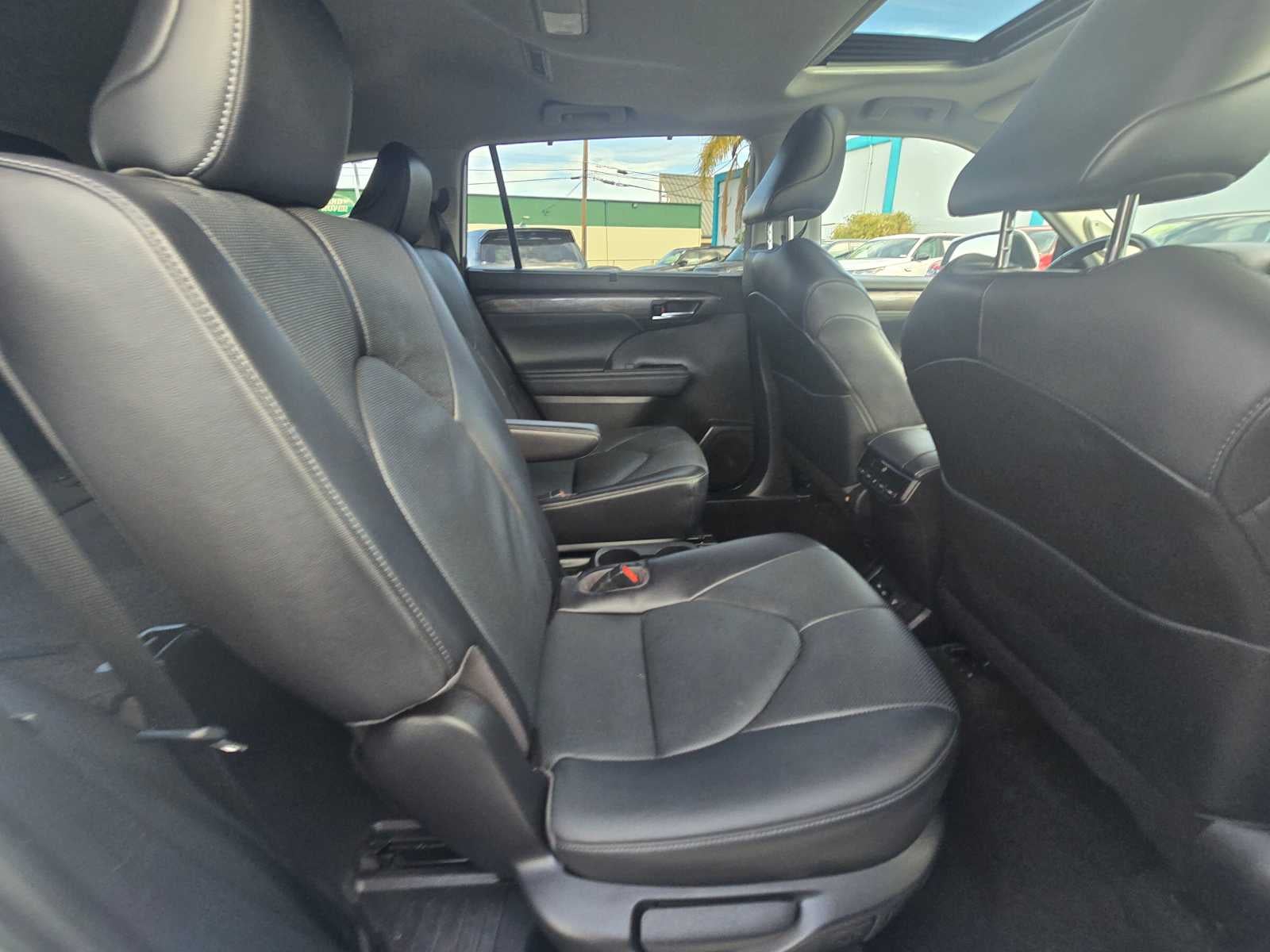 2023 Toyota Highlander Limited