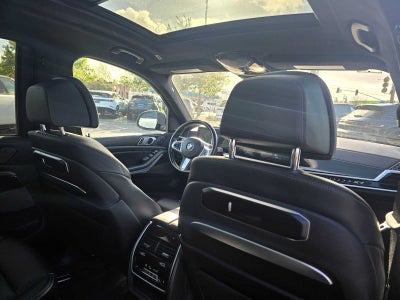 2023 BMW X7 xDrive40i