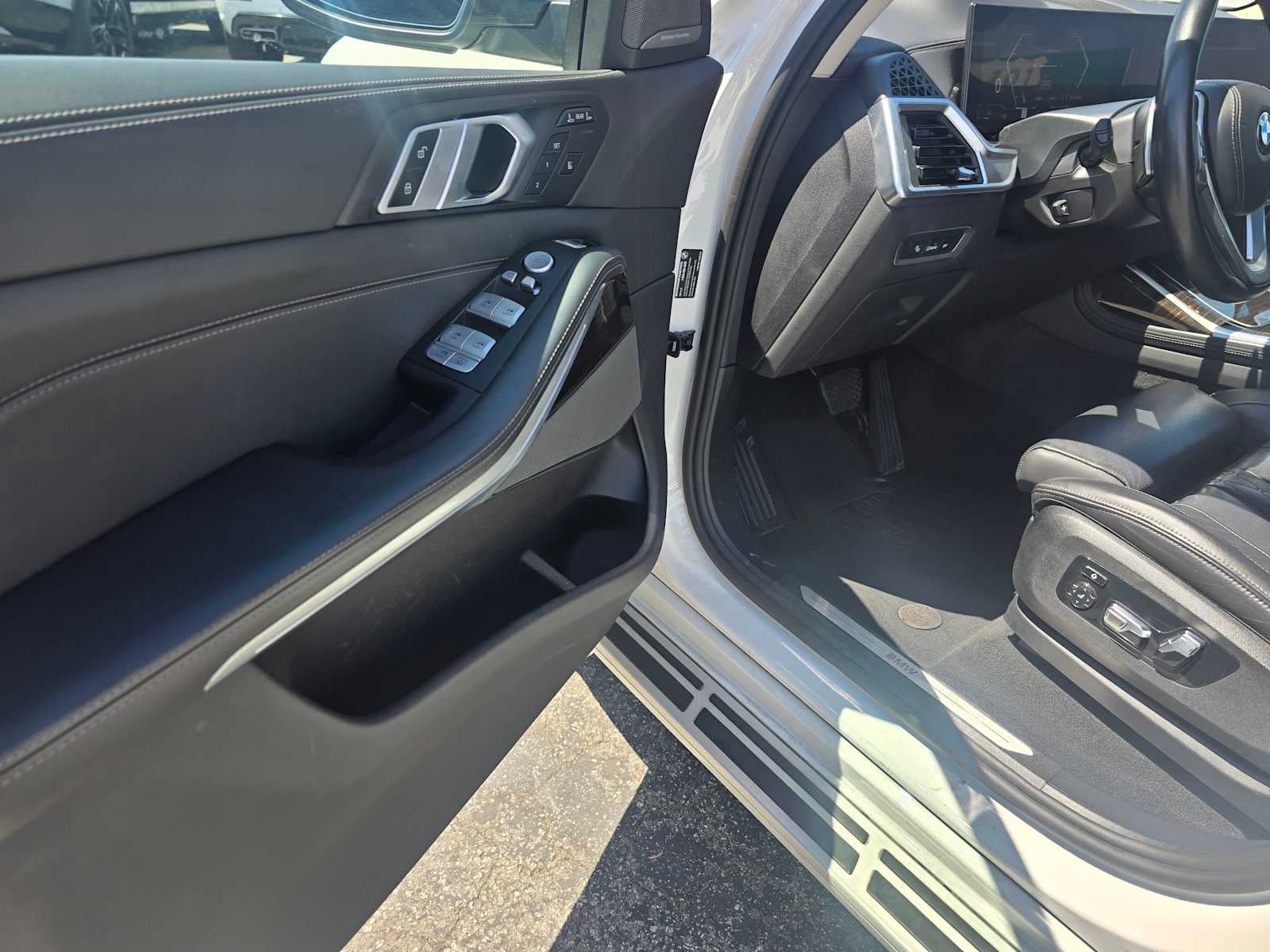 2025 BMW X7 xDrive40i xDrive40i