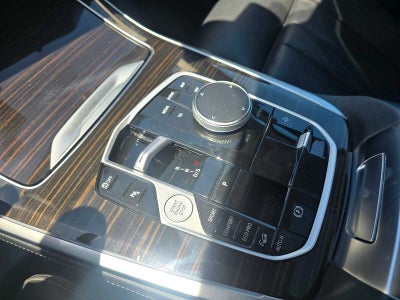 2025 BMW X7 xDrive40i xDrive40i