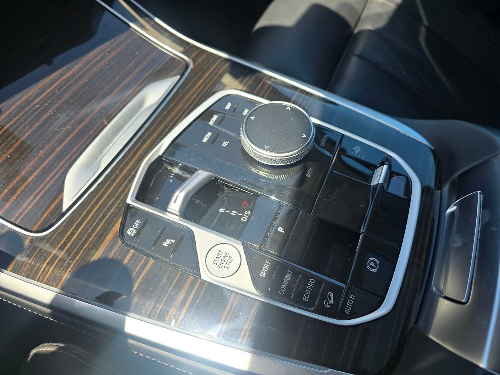 2025 BMW X7 xDrive40i xDrive40i
