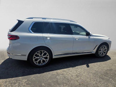 2025 BMW X7 xDrive40i xDrive40i
