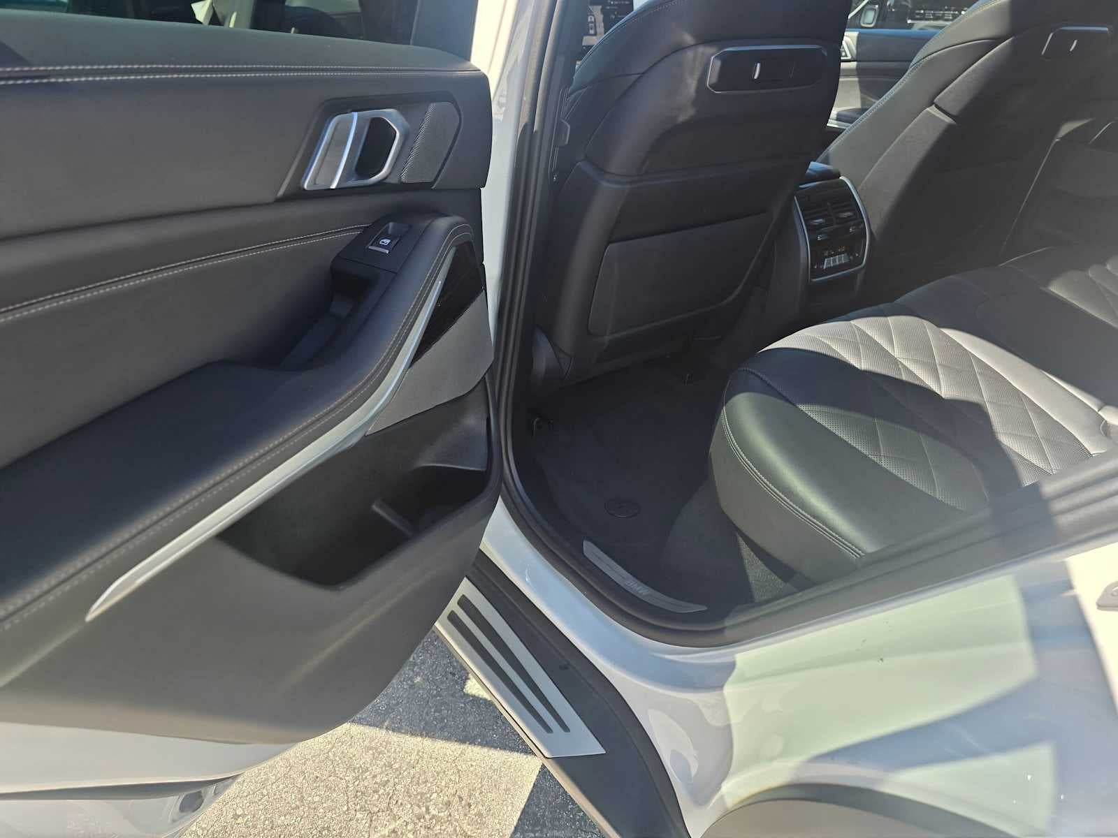 2024 BMW X5 xDrive50e xDrive50e