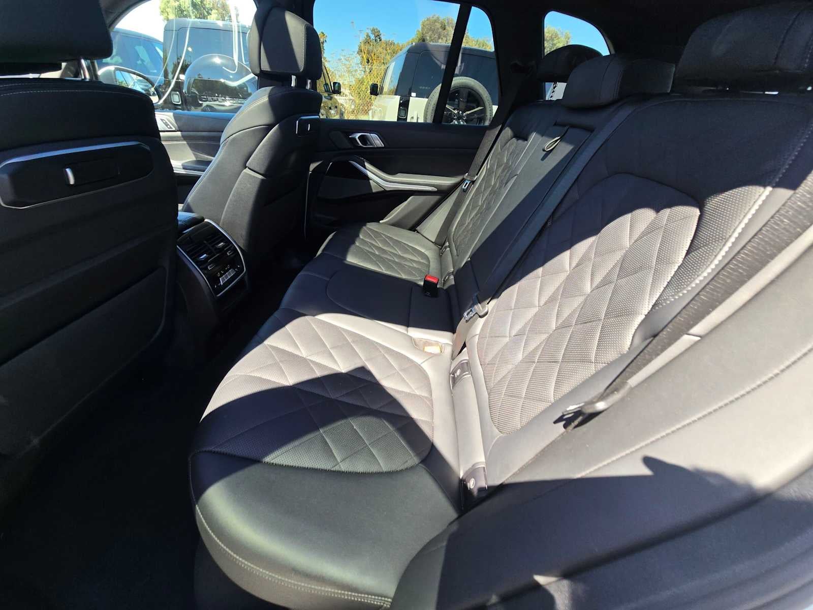 2024 BMW X5 xDrive50e xDrive50e