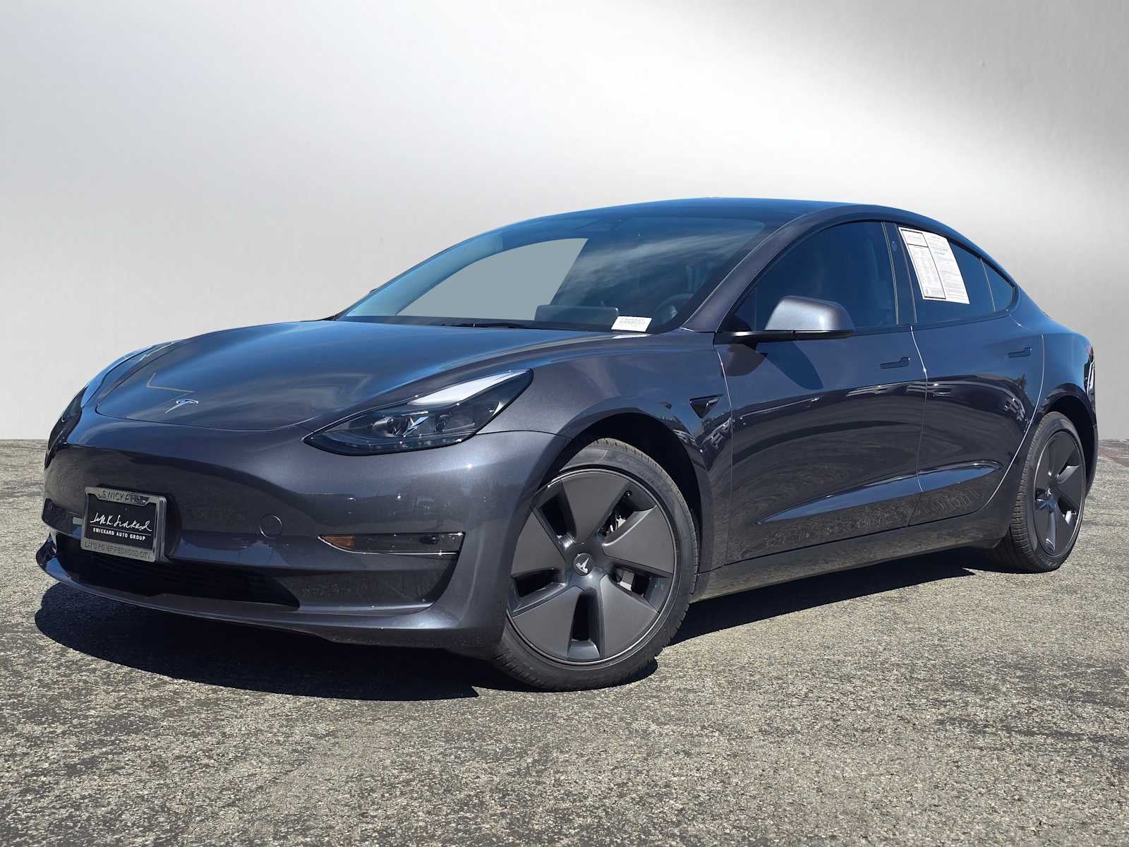 2023 Tesla Model 3 RWD