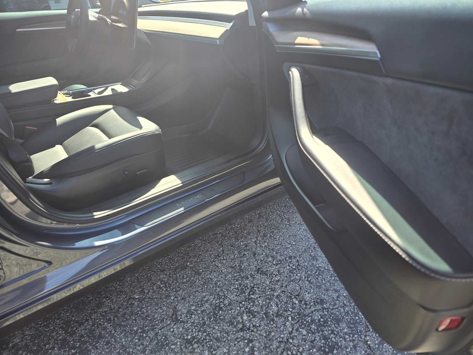 2023 Tesla Model 3 RWD