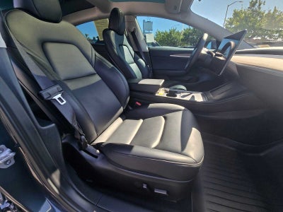 2023 Tesla Model 3 RWD