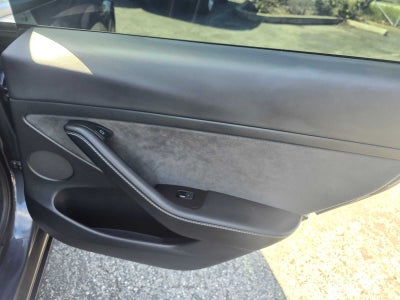 2023 Tesla Model 3 RWD