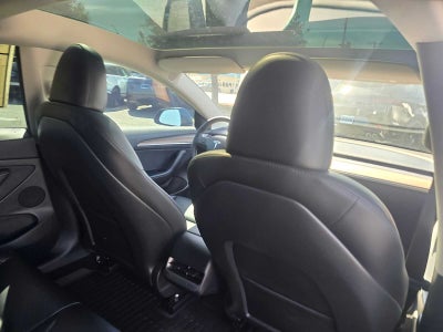 2023 Tesla Model 3 RWD