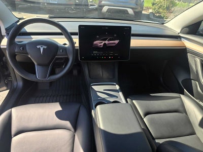 2023 Tesla Model 3 RWD