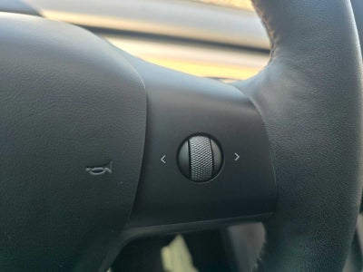 2023 Tesla Model 3 RWD