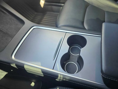 2023 Tesla Model 3 RWD