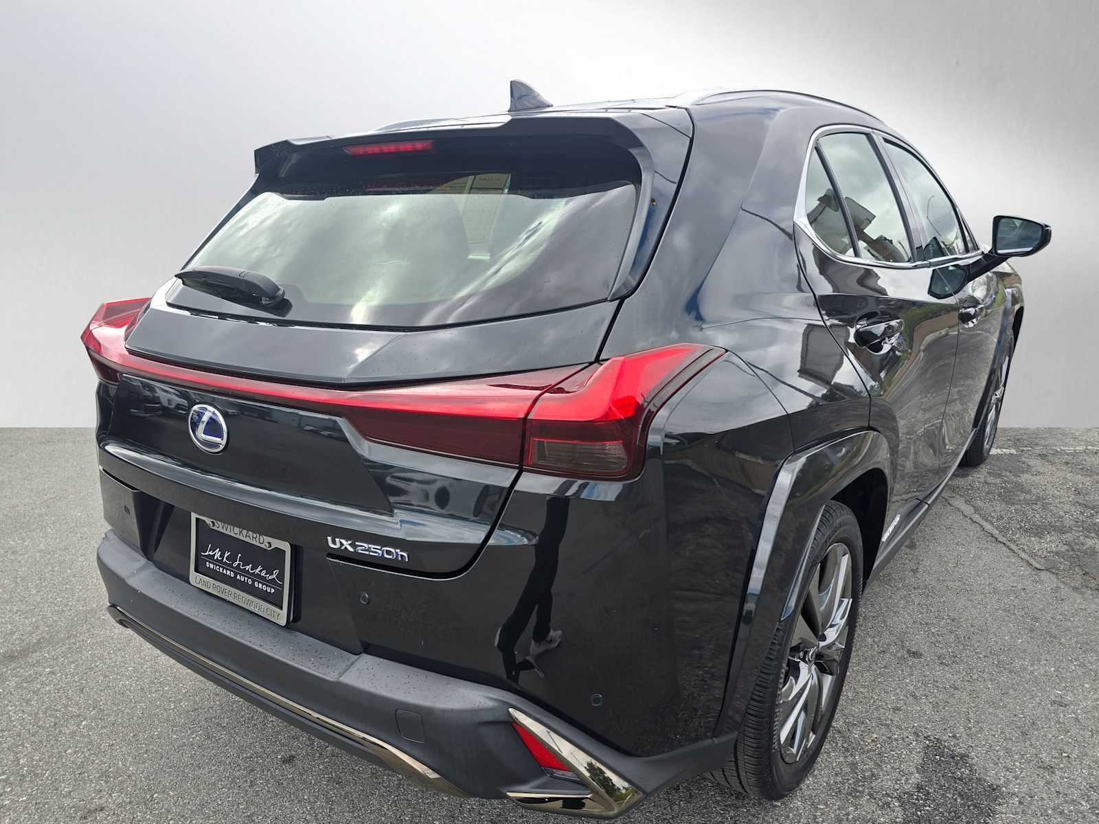2022 Lexus UX 250h F SPORT