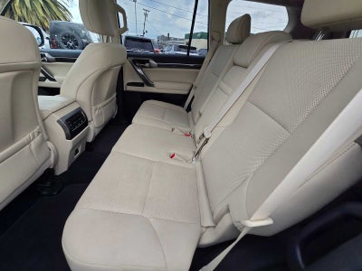 2023 Lexus GX Premium