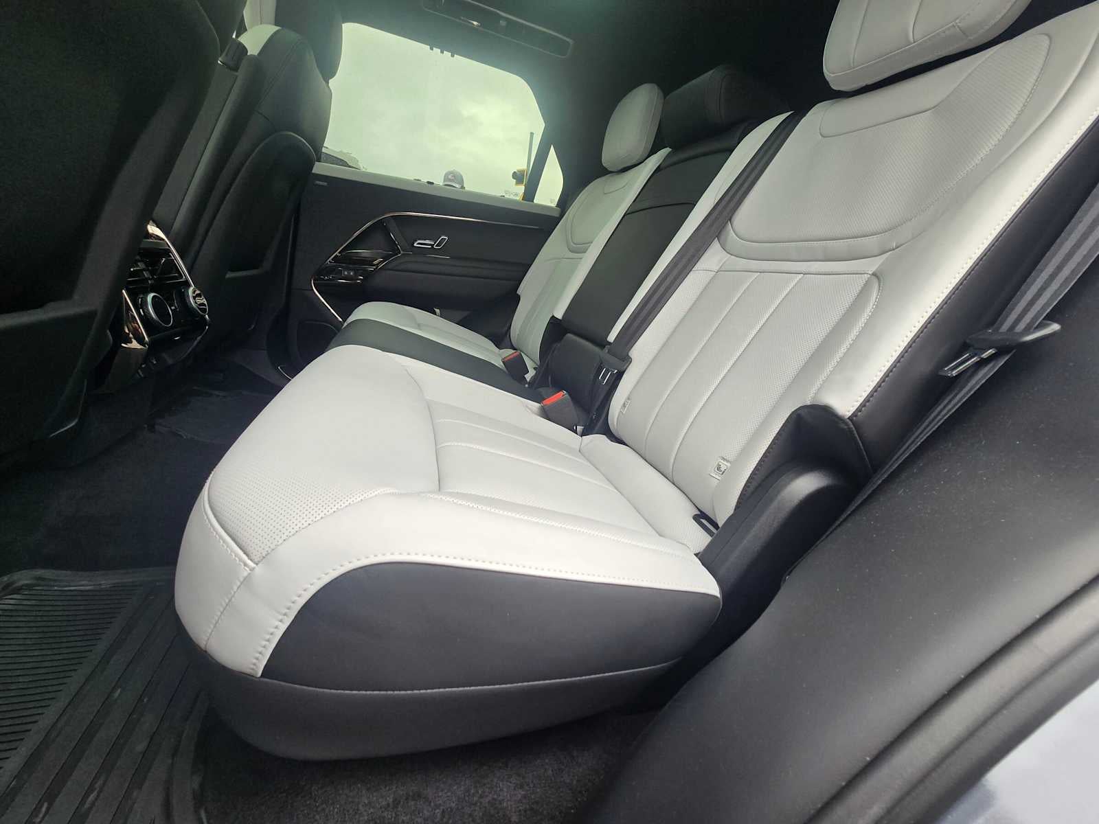 2025 Land Rover Range Rover Sport Autobiography