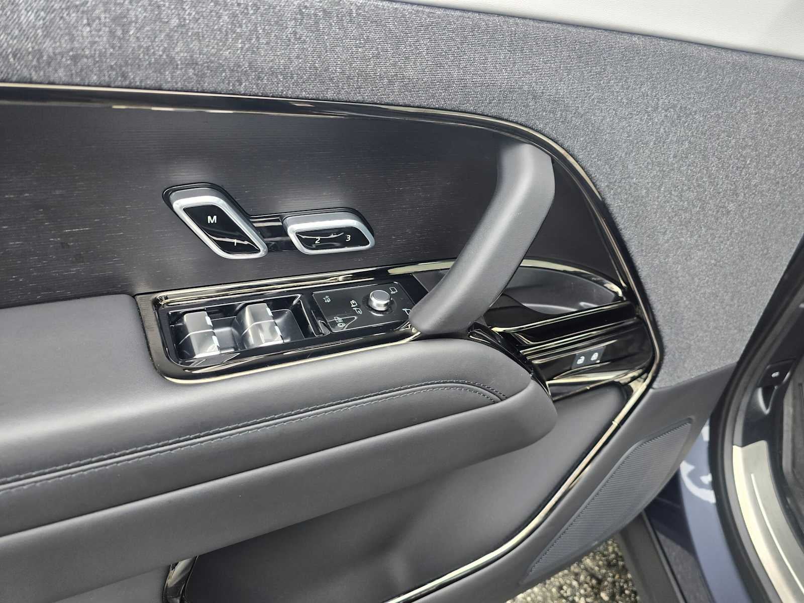 2025 Land Rover Range Rover Sport Autobiography