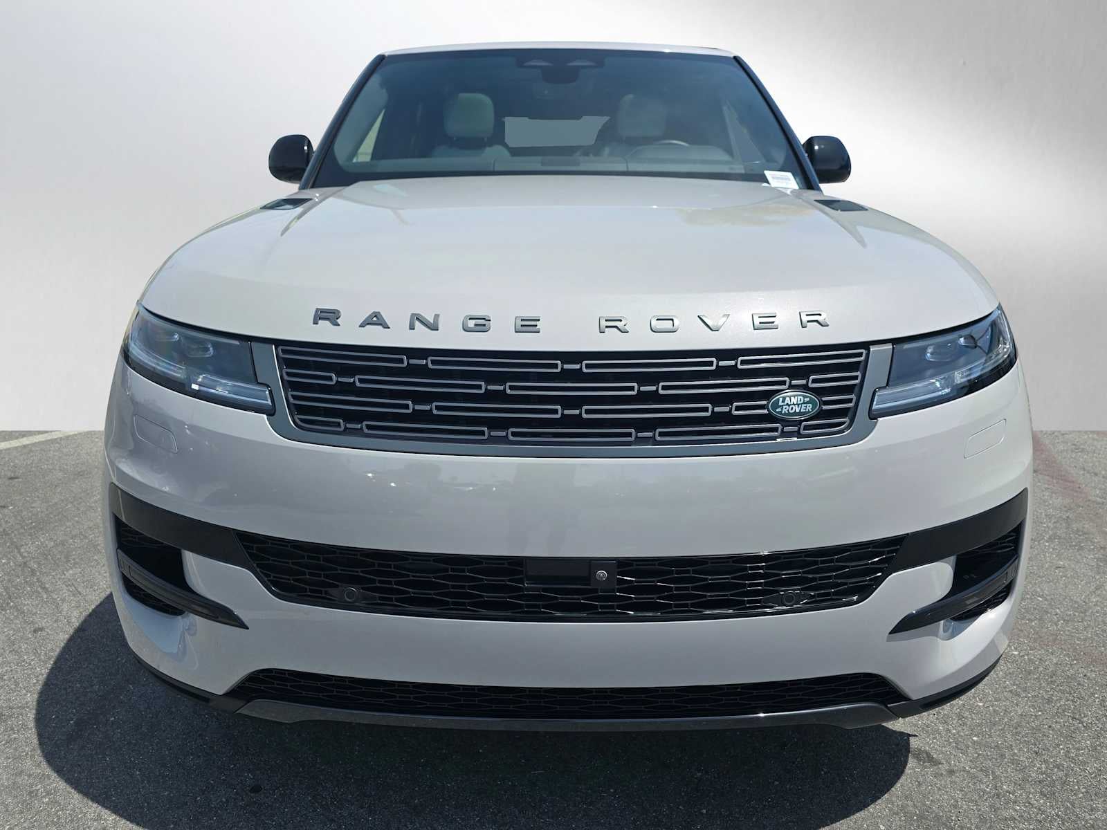 2025 Land Rover Range Rover Sport S