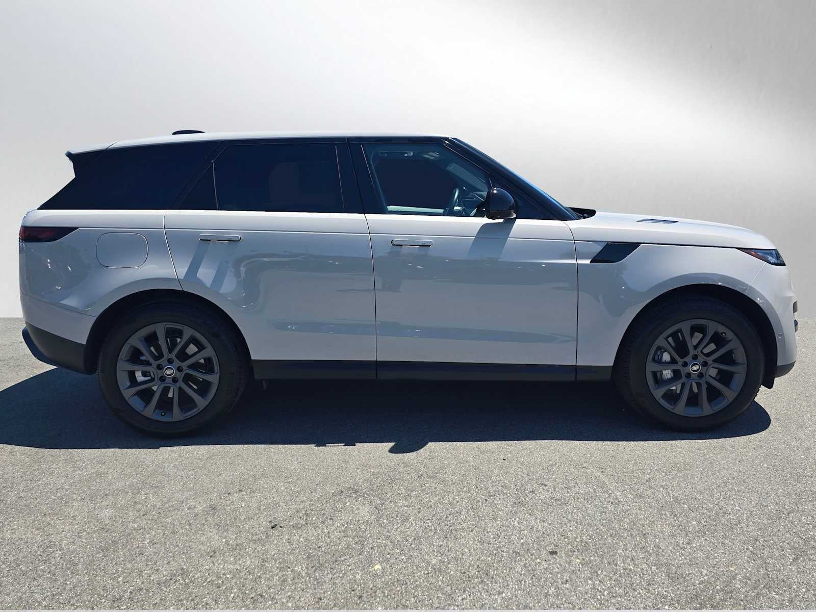 2025 Land Rover Range Rover Sport S