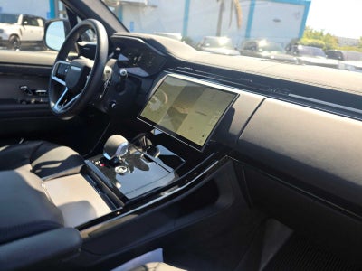 2025 Land Rover Range Rover Sport SE