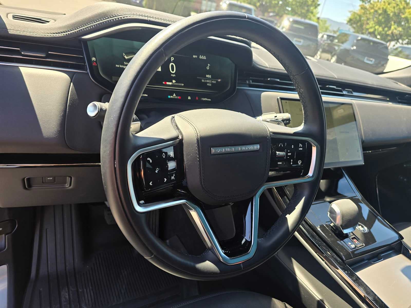 2025 Land Rover Range Rover Sport SE